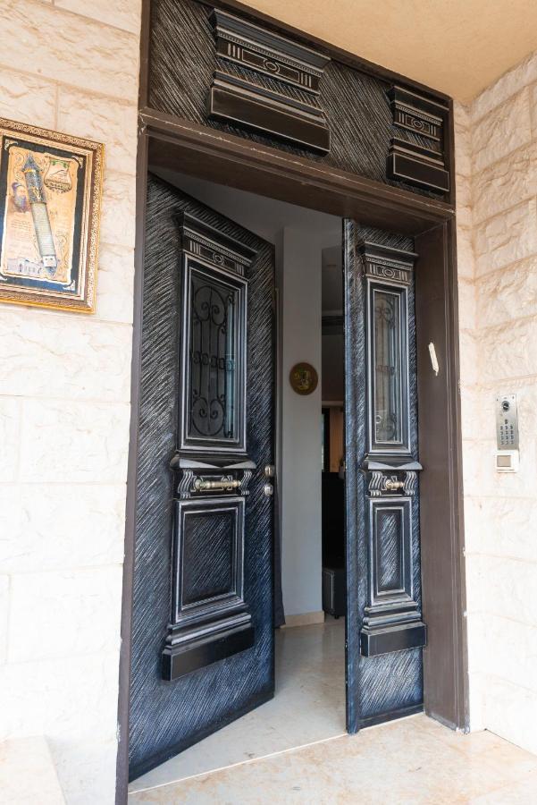 Grace Holon Villa & Pool Εξωτερικό φωτογραφία