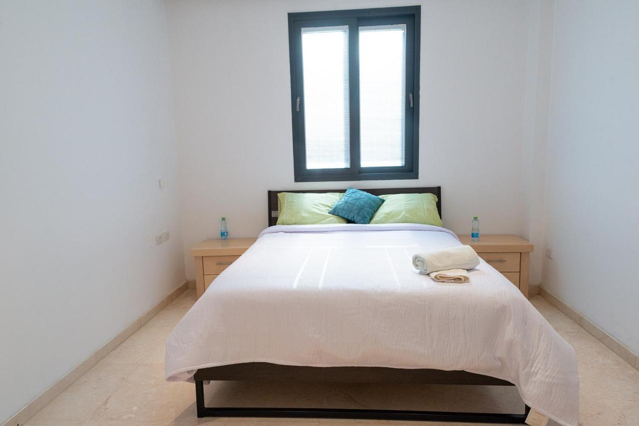Grace Holon Villa & Pool Εξωτερικό φωτογραφία