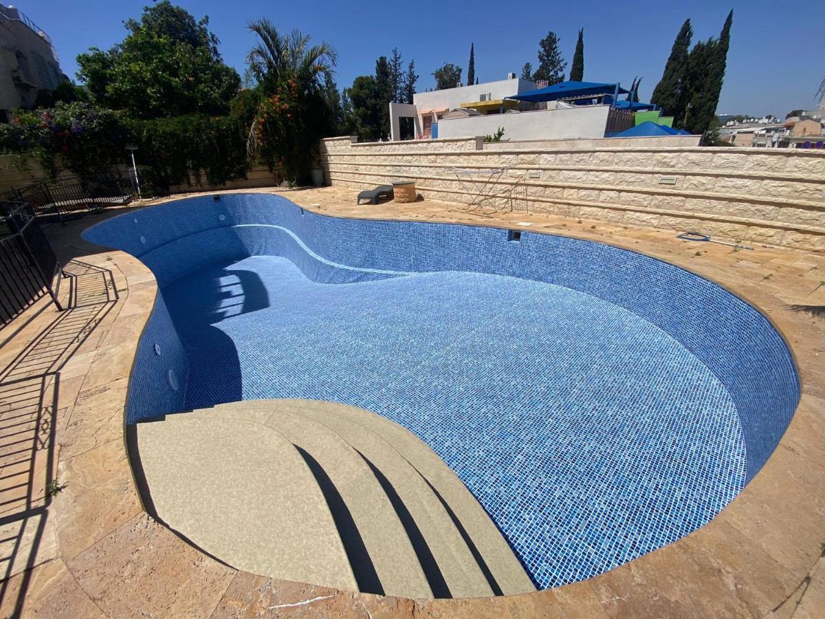 Grace Holon Villa & Pool Εξωτερικό φωτογραφία
