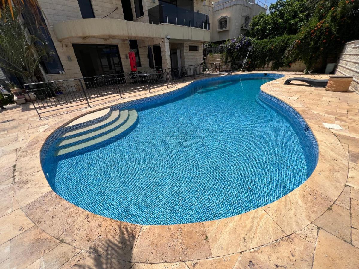 Grace Holon Villa & Pool Εξωτερικό φωτογραφία